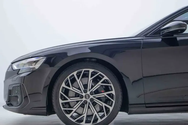 Audi S8 din 2023 cu 16.916 km - oferta AUD104734 - foto 9