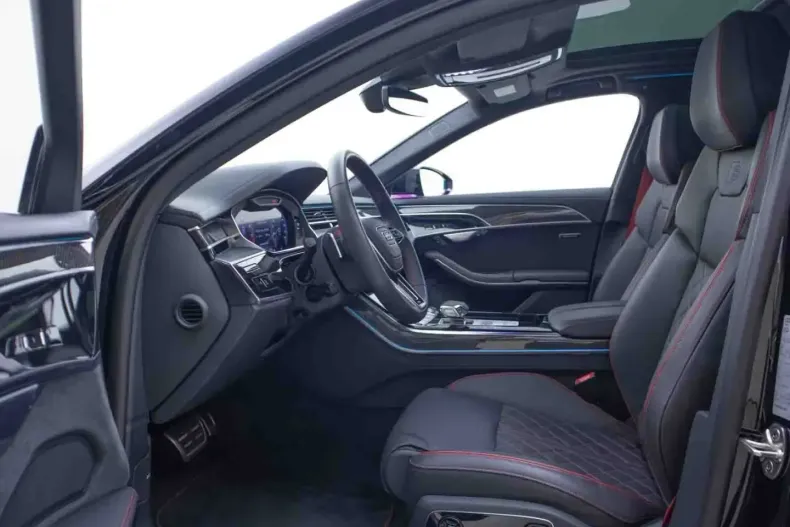 Audi S8 din 2023 cu 16.916 km - oferta AUD104734 - foto 12