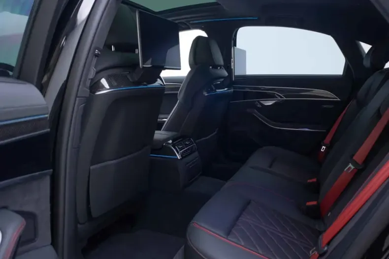 Audi S8 din 2023 cu 16.916 km - oferta AUD104734 - foto 13