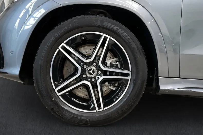 Mercedes-Benz GLE 350 din 2024 cu 27.933 km - oferta MER104742 - foto 4