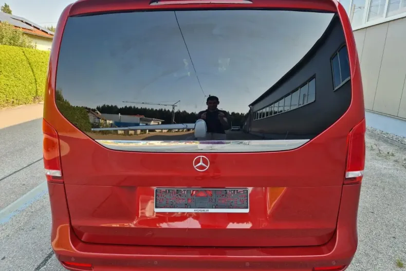 Mercedes-Benz V 250 din 2021 cu 73.369 km - oferta MER104751 - foto 7