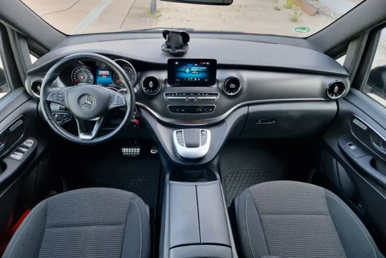 Mercedes-Benz V 250 din 2021 cu 73.369 km - oferta MER104751 - foto 13