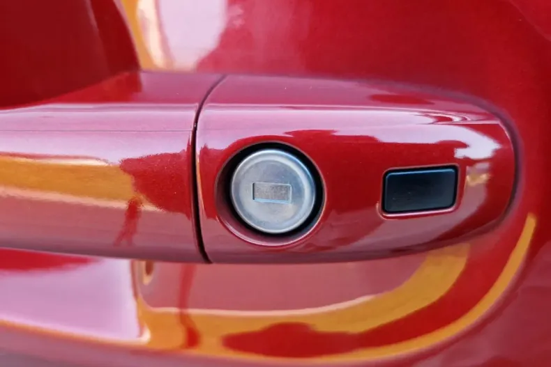 Mercedes-Benz V 250 din 2021 cu 73.369 km - oferta MER104751 - foto 14