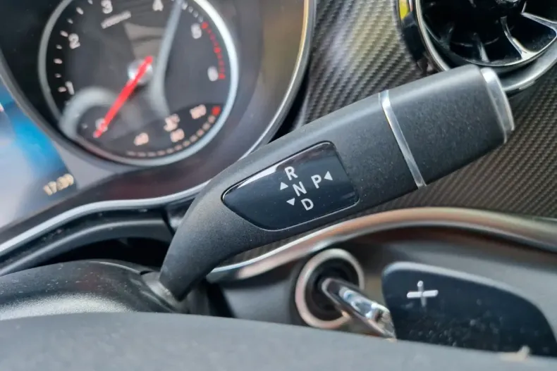 Mercedes-Benz V 250 din 2021 cu 73.369 km - oferta MER104751 - foto 20