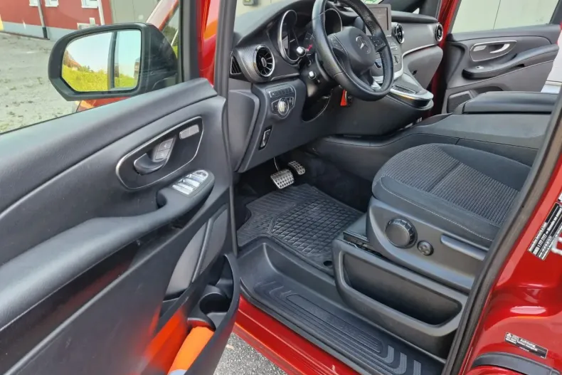 Mercedes-Benz V 250 din 2021 cu 73.369 km - oferta MER104751 - foto 28