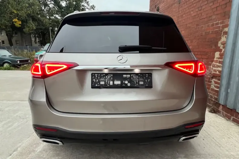 Mercedes-Benz GLE 400 din 2020 cu 95.117 km - oferta MER104768 - foto 7