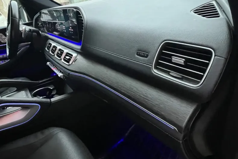 Mercedes-Benz GLE 400 din 2020 cu 95.117 km - oferta MER104768 - foto 22