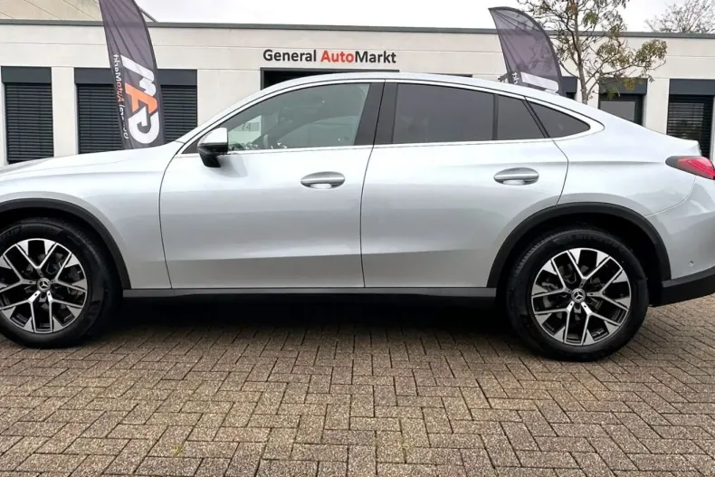 Mercedes-Benz GLC 200 din 2025 cu 11.200 km - oferta MER104771 - foto 8