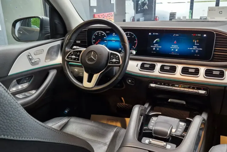 Mercedes-Benz GLE 400 din 2020 cu 96.000 km - oferta MER104772 - foto 25