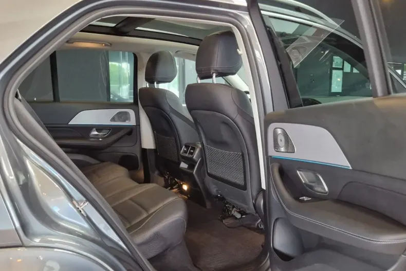 Mercedes-Benz GLE 400 din 2020 cu 96.000 km - oferta MER104772 - foto 27