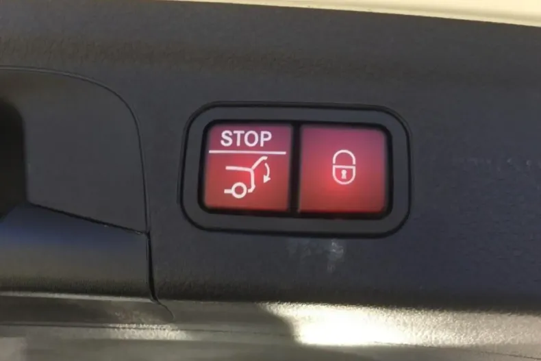 Mercedes-Benz GLE 350 din 2021 cu 92.300 km - oferta MER104782 - foto 14