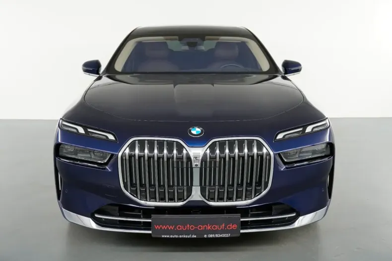 BMW 740 din 2023 cu 33.946 km - oferta BMW104797 - foto 3
