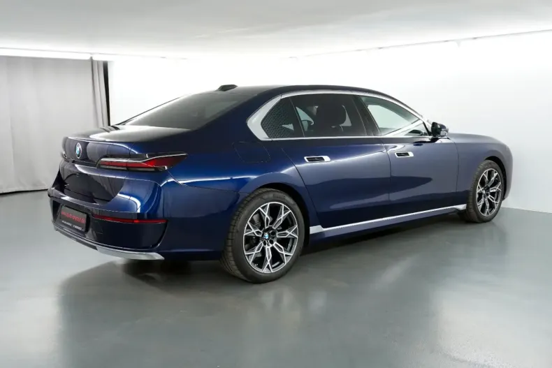 BMW 740 din 2023 cu 33.946 km - oferta BMW104797 - foto 7