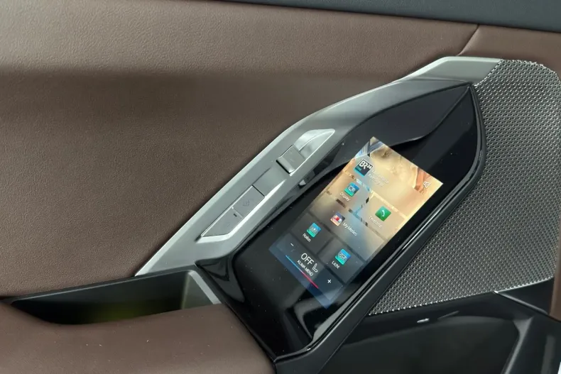 BMW 740 din 2023 cu 33.946 km - oferta BMW104797 - foto 21