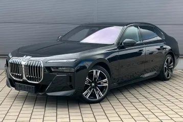 BMW 750 din 2023 - oferta BMW104798