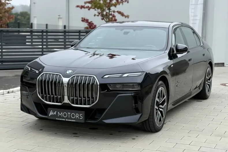 BMW 740 din 2023 cu 43.000 km - oferta BMW104799 - foto 1