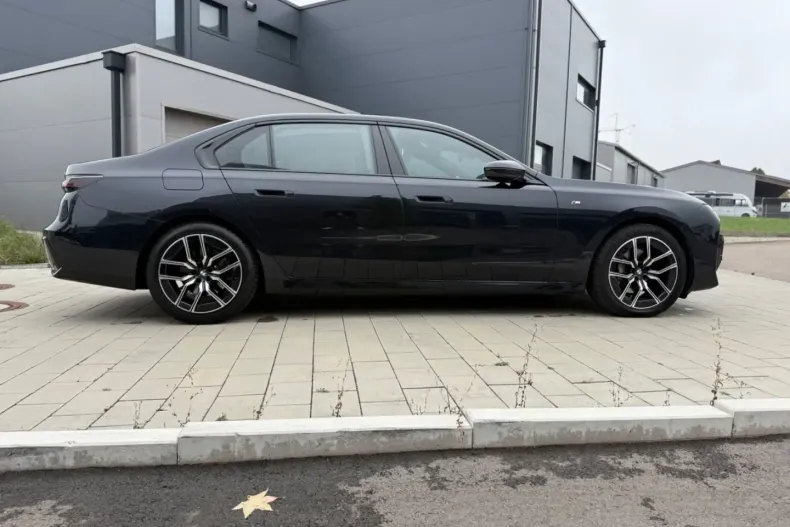 BMW 740 din 2023 cu 43.000 km - oferta BMW104799 - foto 9