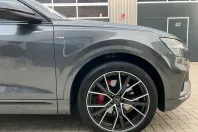 Audi Q8 din 2023 cu 22.271 km - oferta AUD104804 - foto 9
