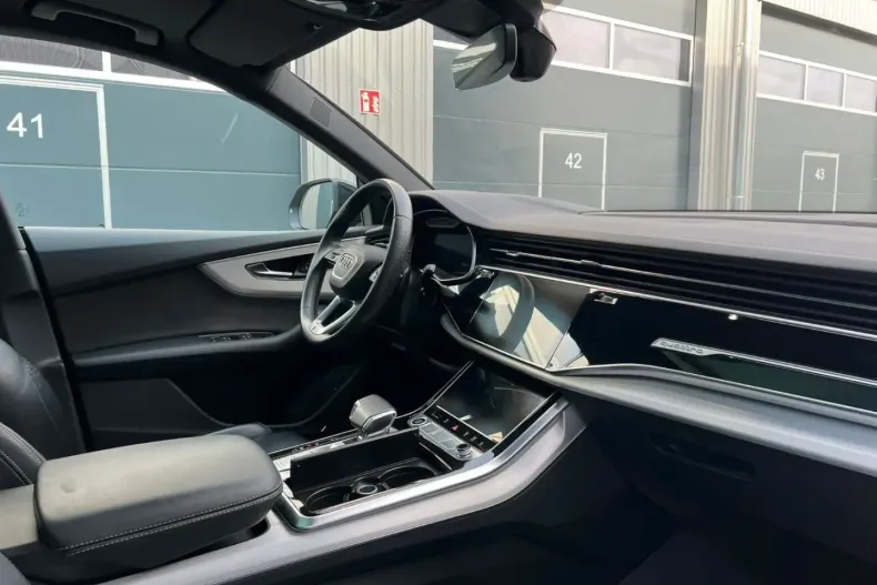 Audi Q8 din 2023 cu 22.271 km - oferta AUD104804 - foto 18