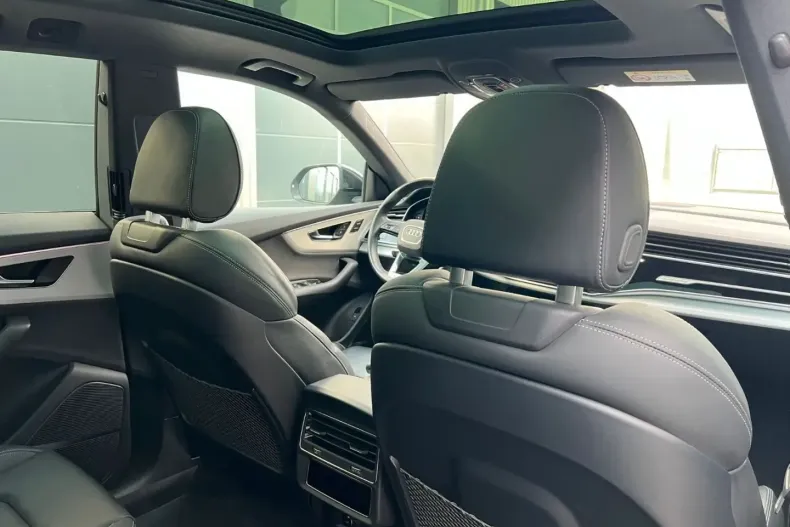 Audi Q8 din 2023 cu 22.271 km - oferta AUD104804 - foto 19