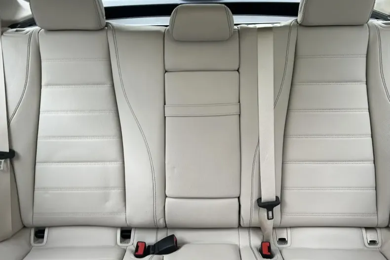 Mercedes-Benz GLE 350 din 2022 cu 44.089 km - oferta MER104805 - foto 19