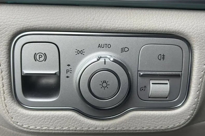 Mercedes-Benz GLE 350 din 2022 cu 44.089 km - oferta MER104805 - foto 28