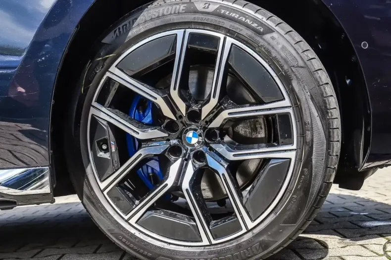 BMW 740 din 2023 cu 68.250 km - oferta BMW104823 - foto 2