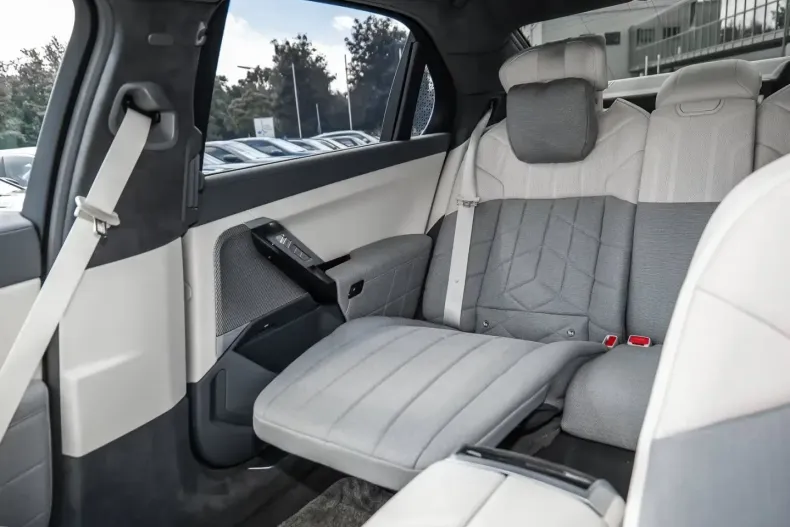 BMW 740 din 2023 cu 68.250 km - oferta BMW104823 - foto 7