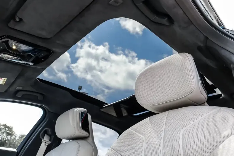 BMW 740 din 2023 cu 68.250 km - oferta BMW104823 - foto 8