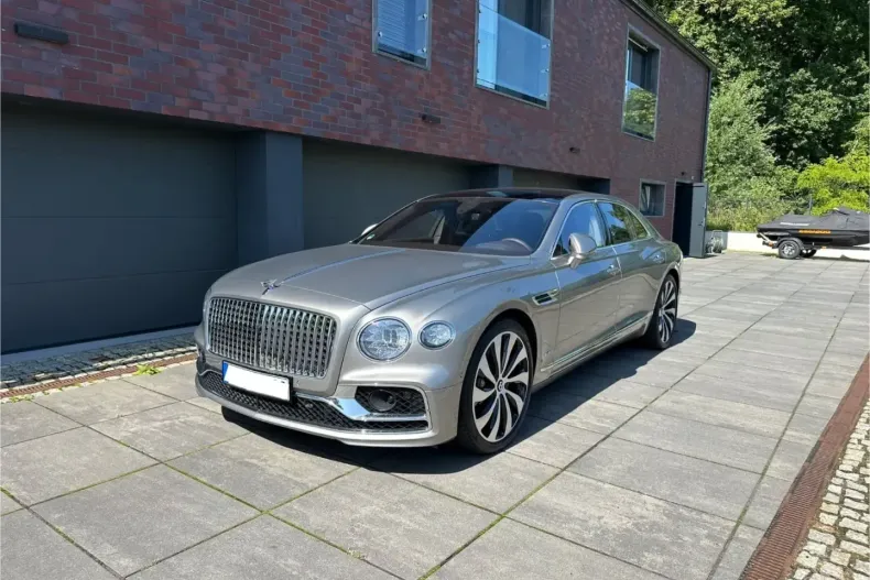 Bentley Flying Spur din 2021 cu 39.000 km - oferta BEN104825 - foto 3