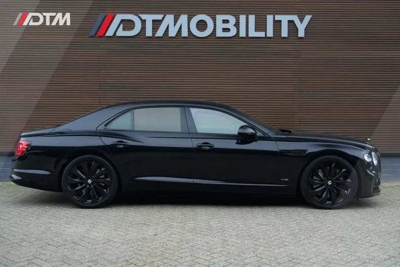 Bentley Flying Spur din 2022 cu 39.880 km - oferta BEN104827 - foto 3