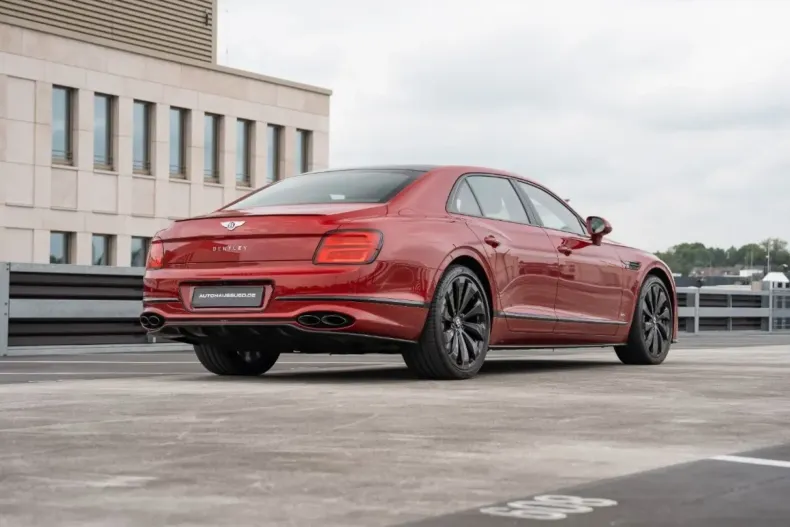 Bentley Flying Spur din 2021 cu 35.617 km - oferta BEN104829 - foto 3