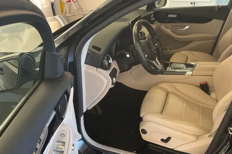 Mercedes-Benz GLC 300 din 2020 cu 99.750 km - oferta MER104844 - foto 5