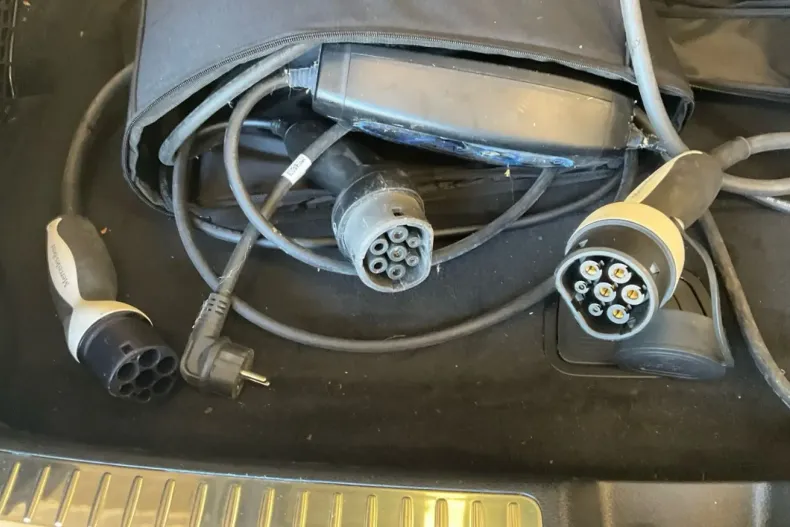 Mercedes-Benz GLC 300 din 2020 cu 99.750 km - oferta MER104844 - foto 15