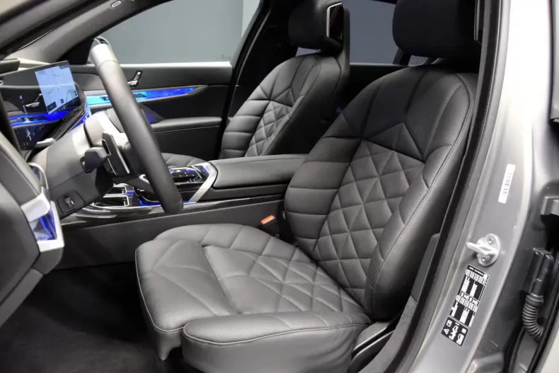 BMW 740 din 2024 cu 26.100 km - oferta BMW104856 - foto 5