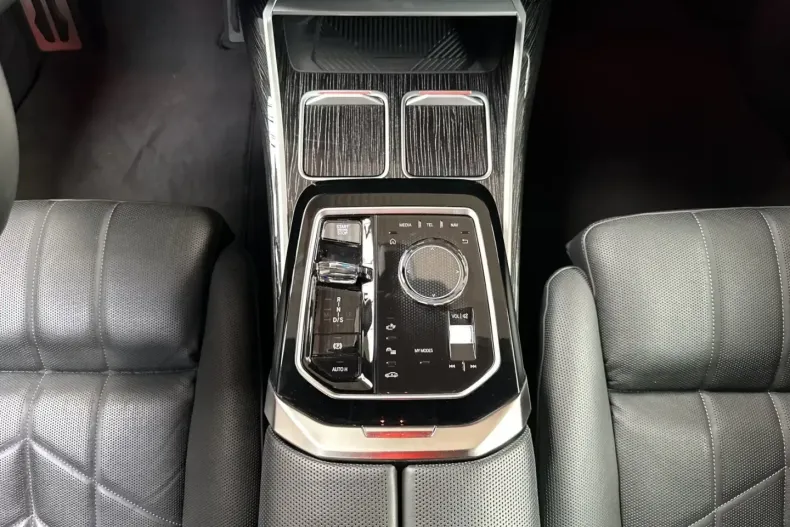 BMW 740 din 2023 cu 46.100 km - oferta BMW104861 - foto 9