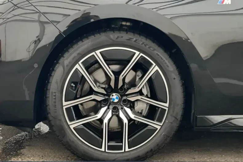 BMW 740 din 2024 cu 19.299 km - oferta BMW104865 - foto 2