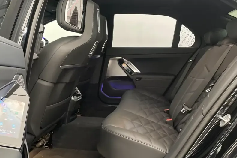 BMW 740 din 2024 cu 19.299 km - oferta BMW104865 - foto 4