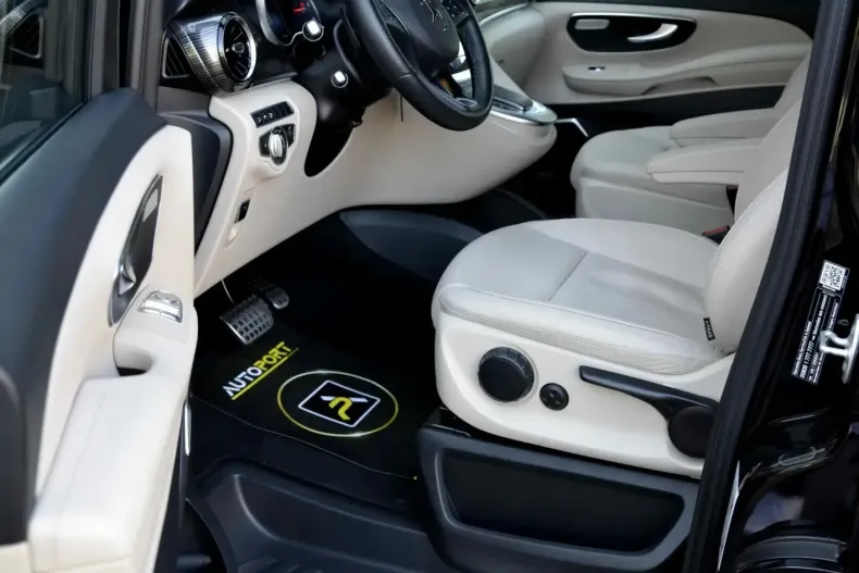 Mercedes-Benz V 300 din 2023 cu 90.230 km - oferta MER104866 - foto 12