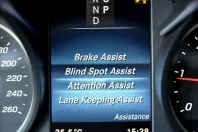 Mercedes-Benz V 300 din 2023 cu 90.230 km - oferta MER104866 - foto 24