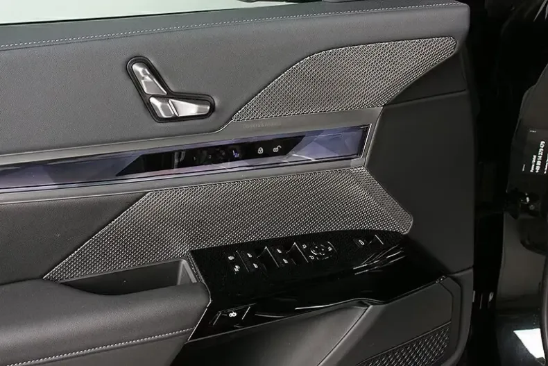 BMW 740 din 2024 cu 19.700 km - oferta BMW104868 - foto 5