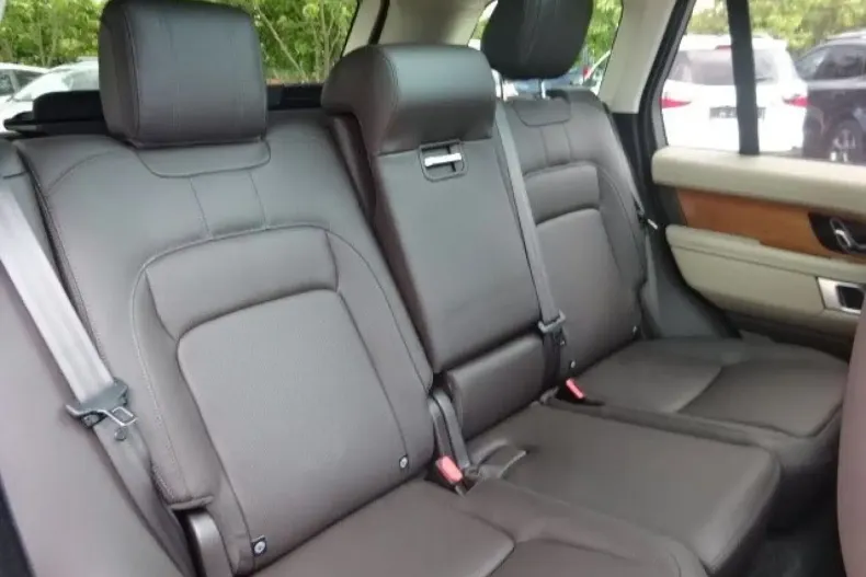 Land Rover Range Rover din 2021 cu 69.129 km - oferta LAN104871 - foto 10