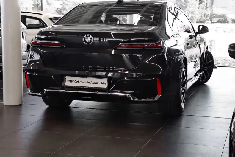 BMW 740 din 2023 cu 49.164 km - oferta BMW104880 - foto 2