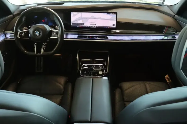 BMW 740 din 2023 cu 49.164 km - oferta BMW104880 - foto 6