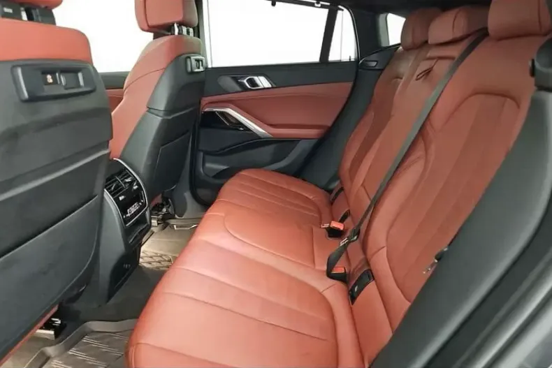 BMW X6 din 2022 cu 72.308 km - oferta BMW104885 - foto 3