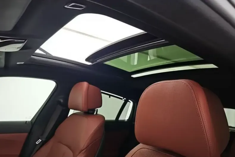 BMW X6 din 2022 cu 72.308 km - oferta BMW104885 - foto 6