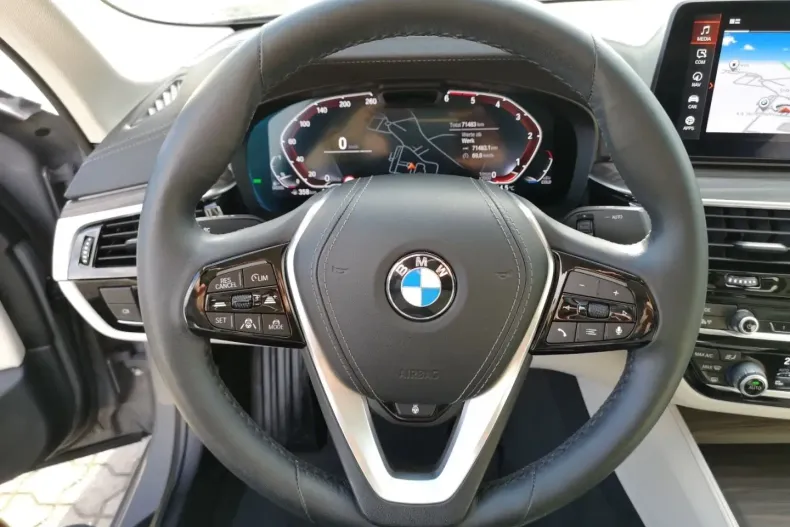 BMW 540 din 2022 cu 71.482 km - oferta BMW104891 - foto 11