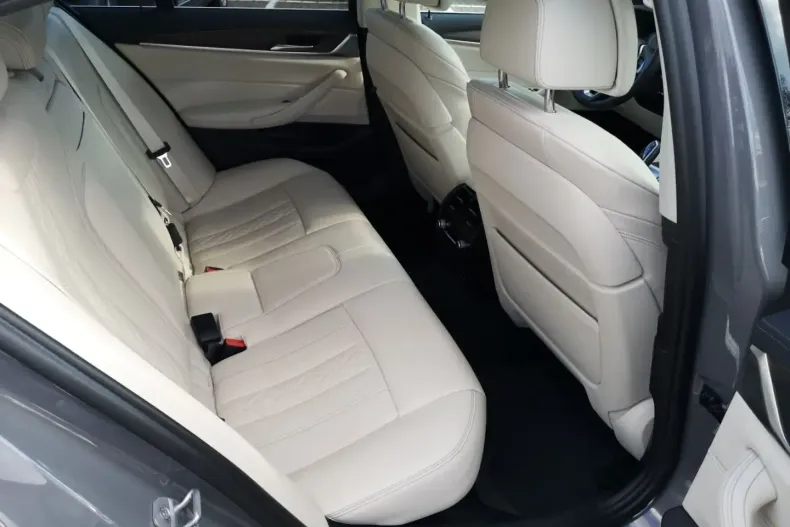 BMW 540 din 2022 cu 71.482 km - oferta BMW104891 - foto 17