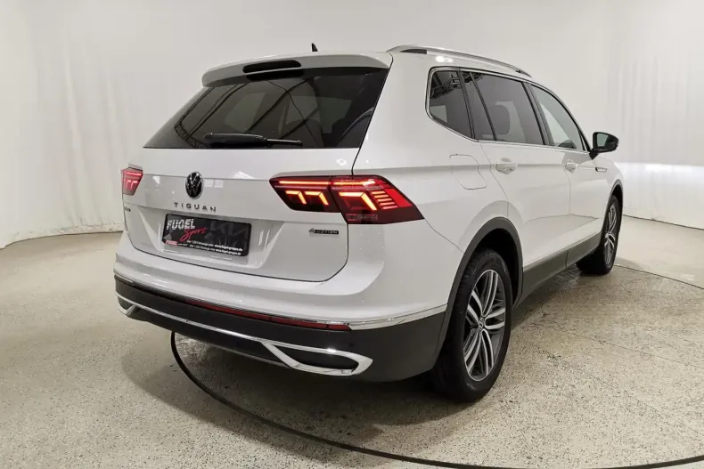 Volkswagen Tiguan Allspace din 2023 cu 57.850 km - oferta VOL104896 - foto 4