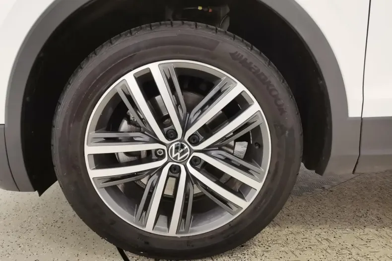 Volkswagen Tiguan Allspace din 2023 cu 57.850 km - oferta VOL104896 - foto 9